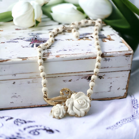 Elegant Vintage Kramer White Floral Gold Tone Pendant Necklace