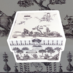 Marseille Soap Gift Box  - Toile de Jouy Gray - Senteurs de France